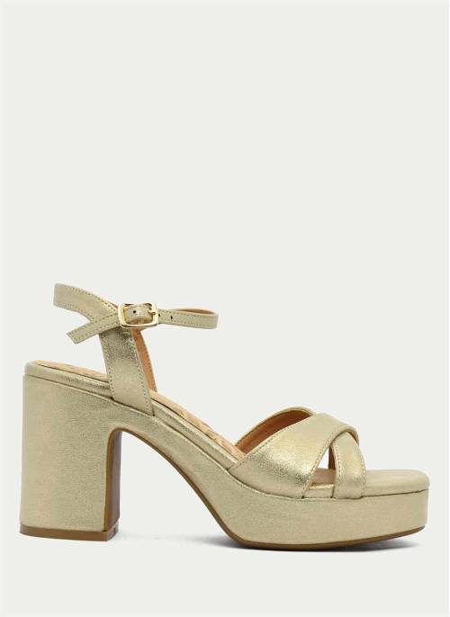 SANDALIAS MUSTANG 53429 ORO 